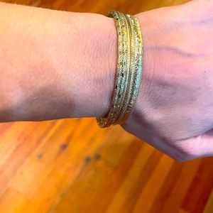 Set of 5 bangle bracelets